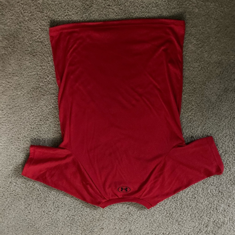 Boys red under armor T-shirt